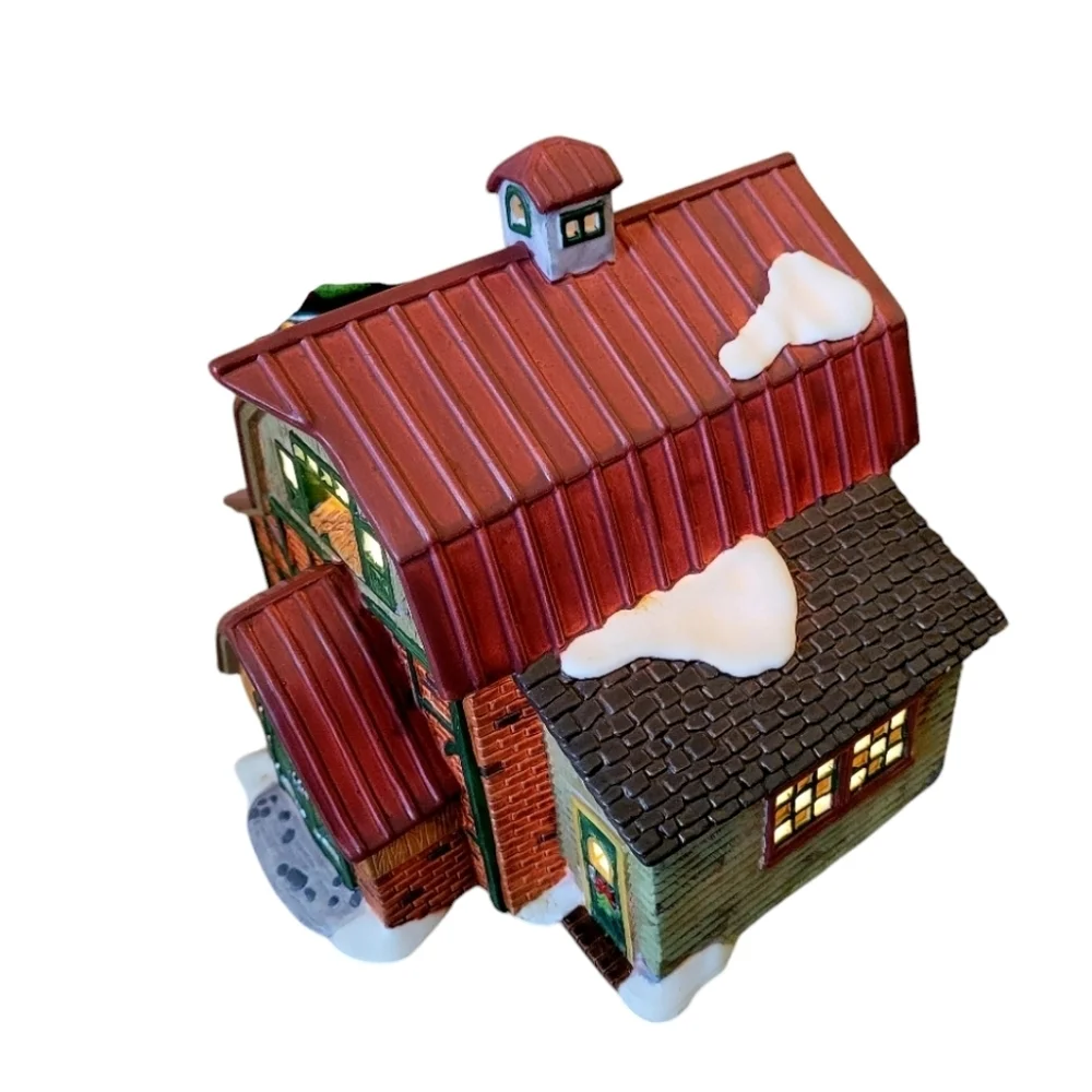Heartland Valley Village Red Barn Silo Limited Edition Porcelain Lighted House